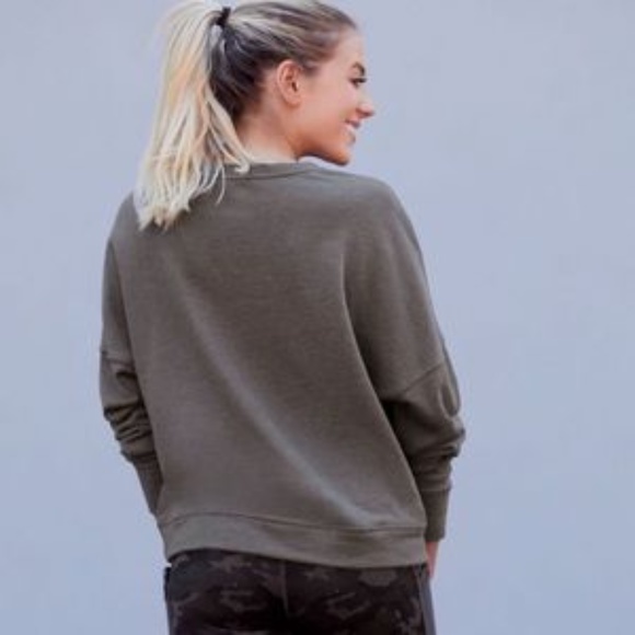 NWT Fabletics Stacey "Cute af" Pullover - Picture 2 of 7